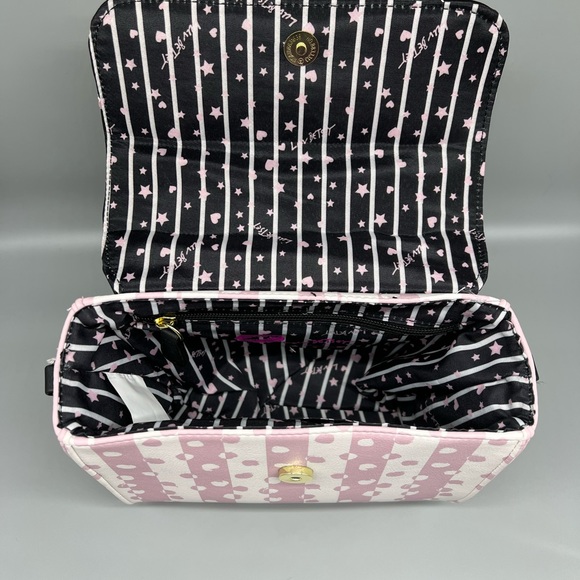 NWT 💋BETSEY JOHNSON💋 crossbody purse - Picture 6 of 10